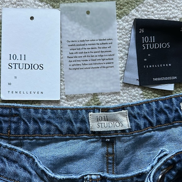 10.11 Studios Boyfriend jeans - Picture 4 of 7